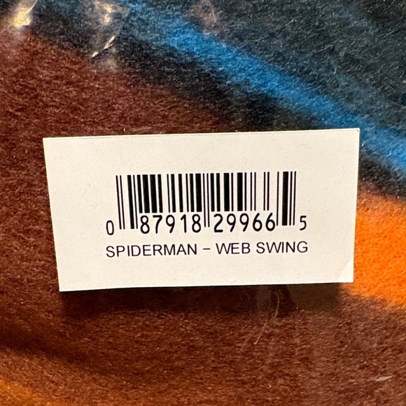 Spiderman Colorful Patterned Blanket - Picture 2 of 3